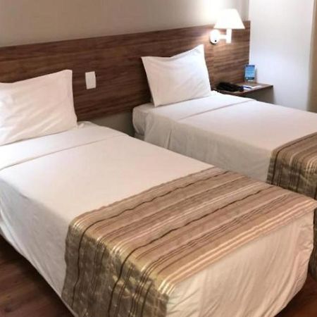 Camacari Plaza Hotel Екстер'єр фото
