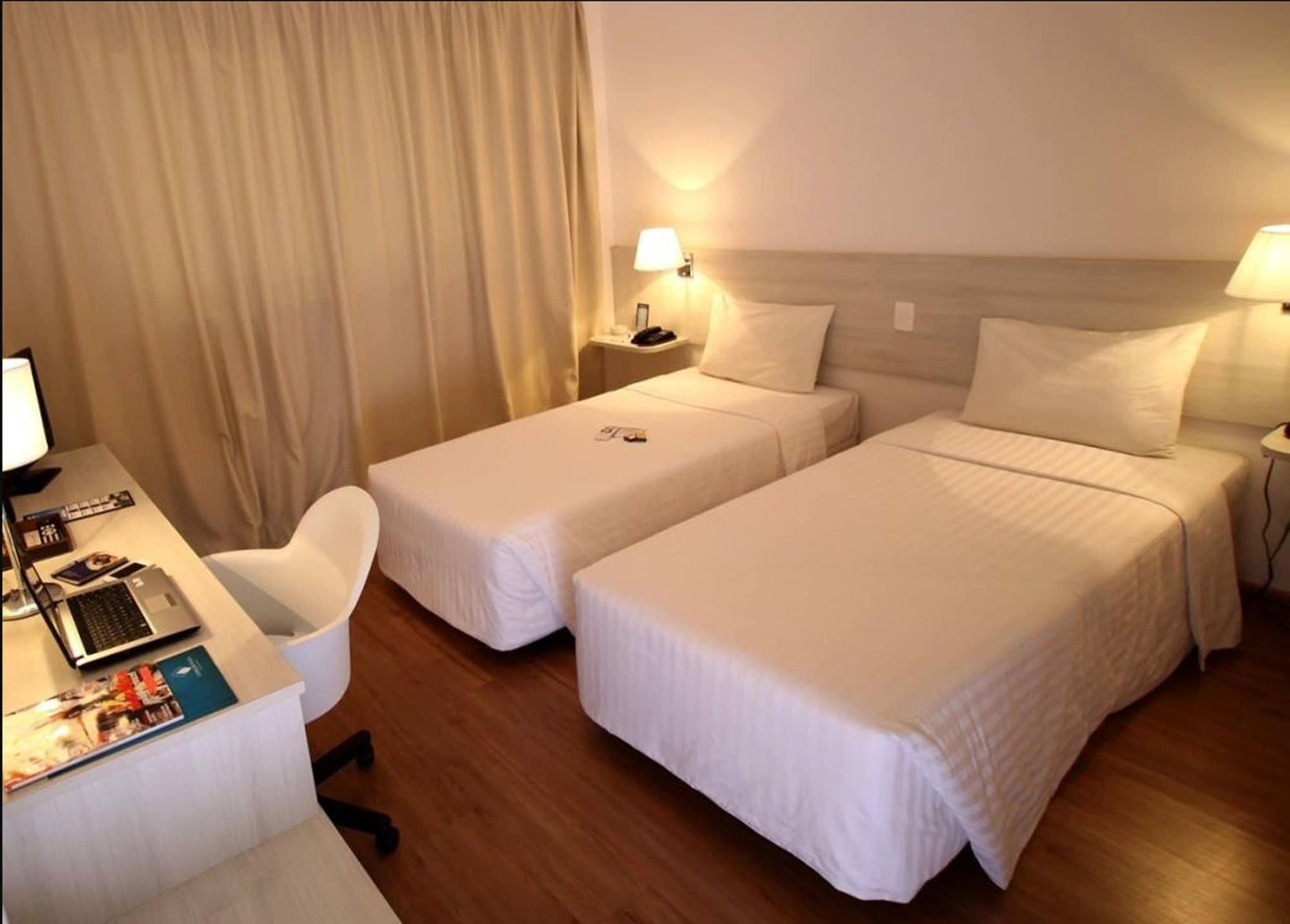 Camacari Plaza Hotel Екстер'єр фото